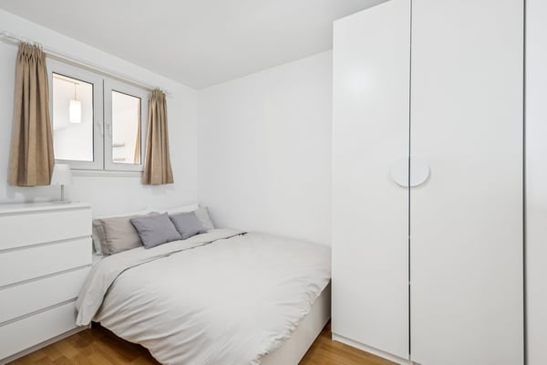 Opportunité Rare, Appartement sur le quai des fleurs 8