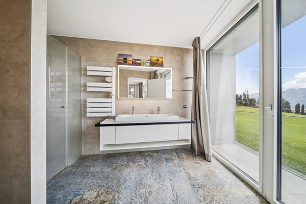 Vue panoramique pour cette villa contemporaine 12