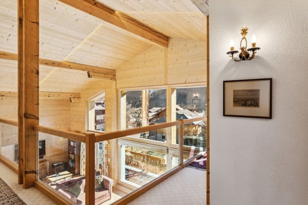EXCLUSIVITE - CHALET ATYPIQUE - CENTRE VILLAGE sur 2000 m2 de terrain 8