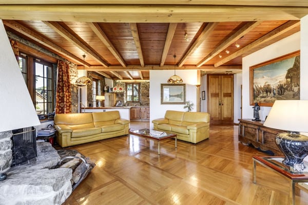 2 Propriétés dont un luxueux chalet avec vue panoramique 7