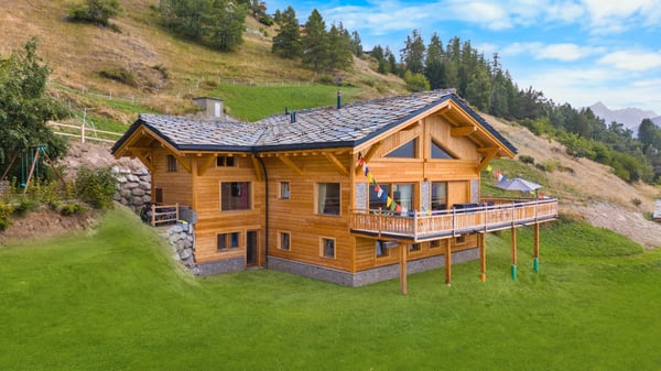 Un chalet d'exception entre ciel et montagne