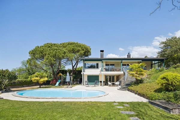 Un art de vivre incomparable : maison d'exception, situation idéale et 2
