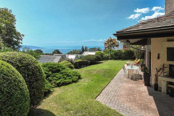 Coup de coeur ! Villa individuelle avec vue sur le lac. 2