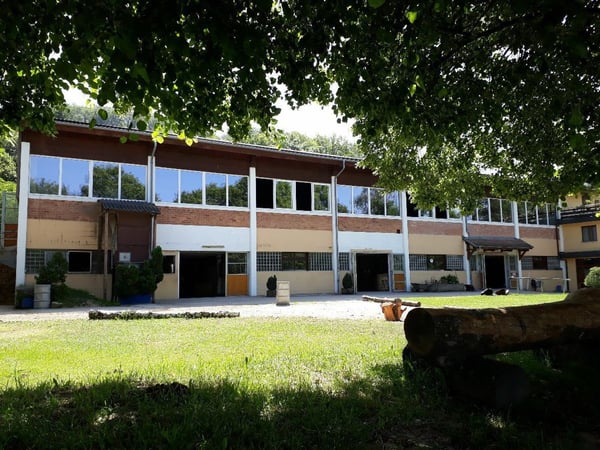 Exclusivité SOTHEBY'S Centre Equestre avec rendement 10
