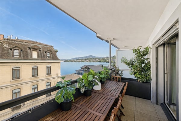 Attique de standing au coeur de Montreux