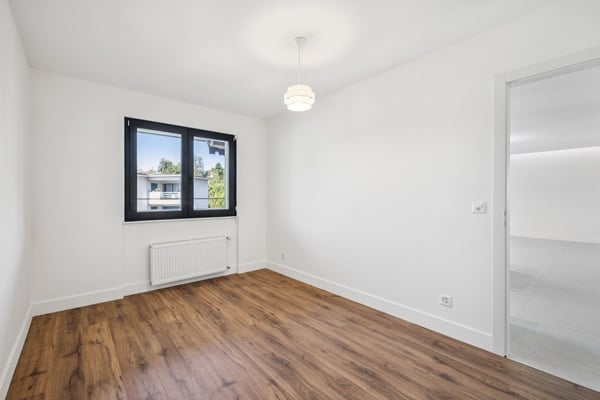 Appartement 3,5 pièces entièrement rénové - Un havre de paix avec vue 7