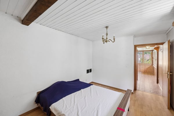 Maison de 3 appartements, aux généreux volumes et vue imprenable sur l 13