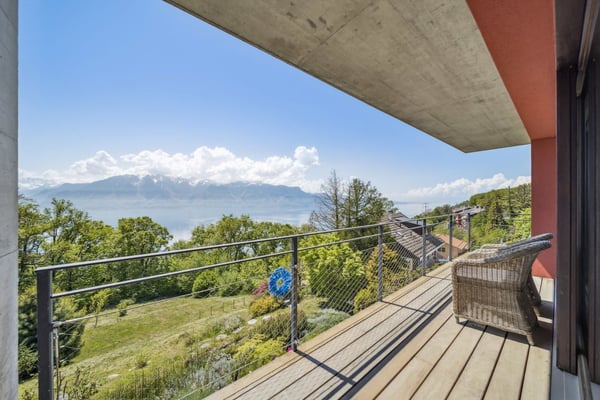 Unique - Design contemporain entre ciel et lac