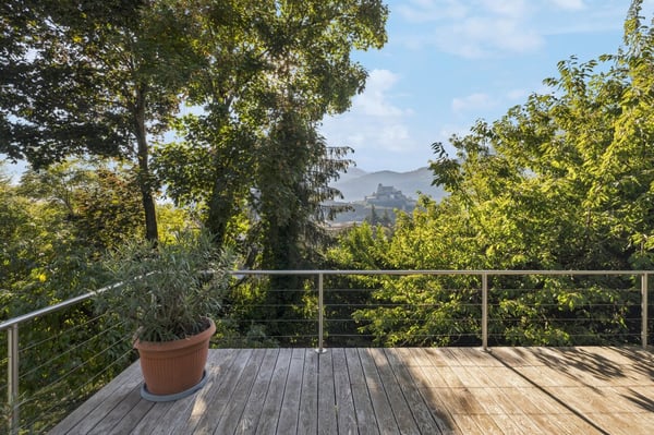 Villa d'architecte à Gravelone avec une vue sur les châteaux de Sion 3