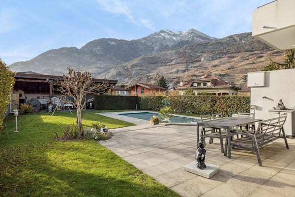 Villa individuelle avec piscine et studio indépendant 2