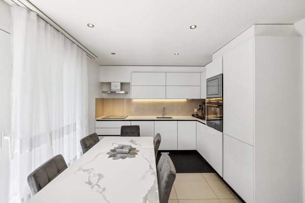 Propriété résidentielle de 2 logements à Charrat 6
