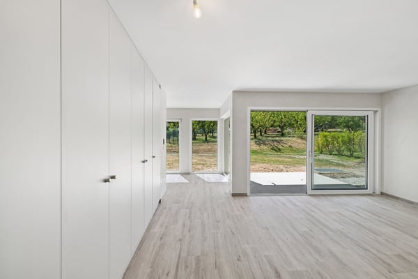 Appartement neuf de 2.5 pièces avec grand jardin et terrasses 7