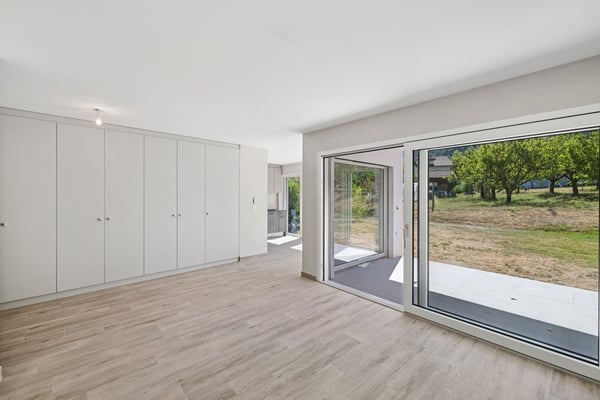 Appartement neuf de 2.5 pièces avec grand jardin et terrasses 8