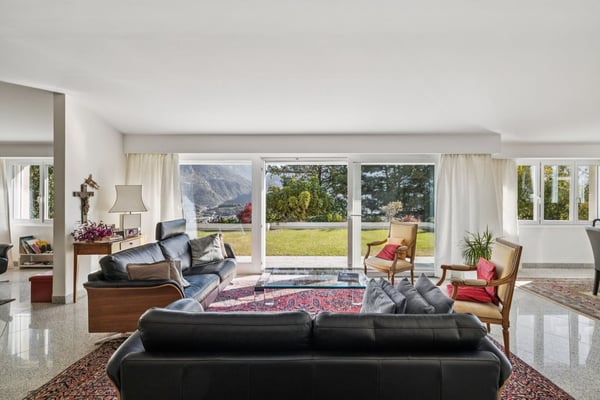 Élégante villa avec vue panoramique et studio indépendant 3