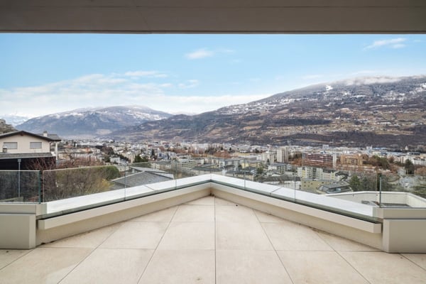 Attique exceptionnel avec vue sur les châteaux 3