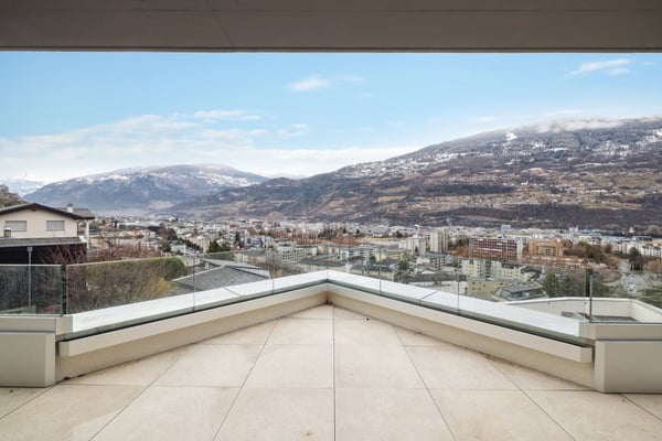 Attique exceptionnel avec vue sur les châteaux 3