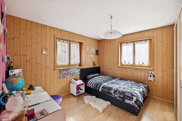 Magnifique chalet avec 1000 m2 de terrain 8