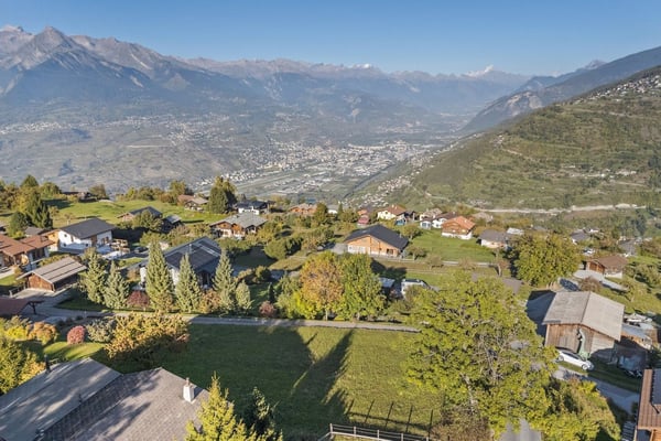 1'413 m2 à bâtir au coeur d'un quartier résidentiel ! 4