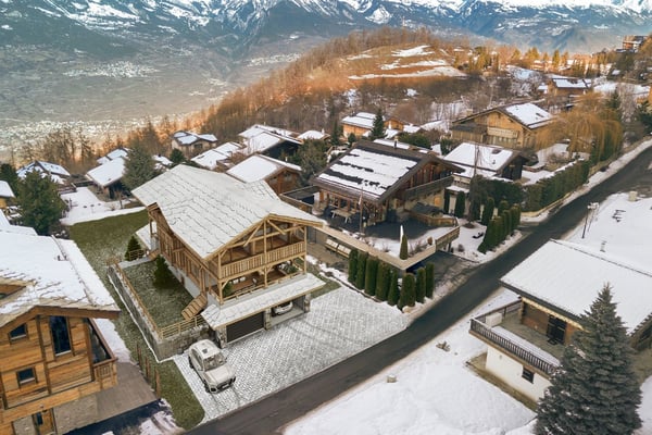 Chalet de haut standing à construire ! 2