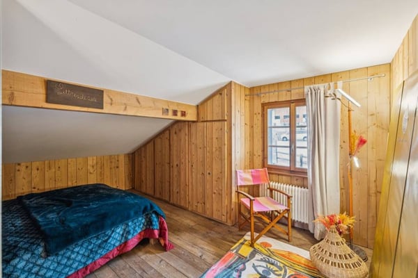 Appartement ou projet au centre de Mase avec vaste terrasse 9