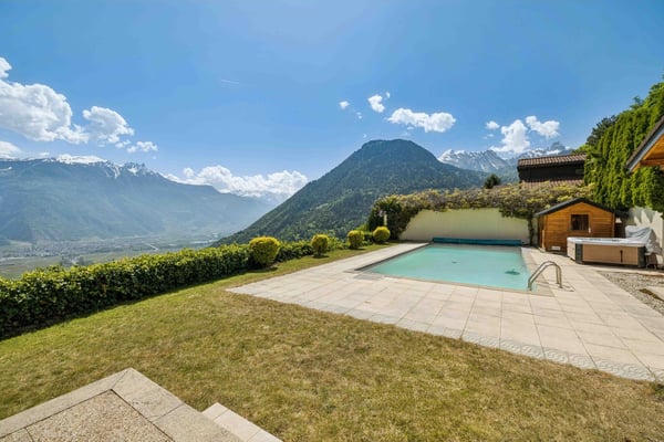 Villa d'exception avec piscine et panorama spectaculaire sur la vallée 6