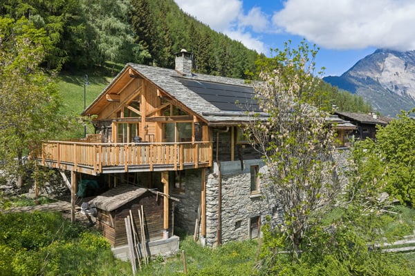 Chalet de 2 appartements au charme authentique 2