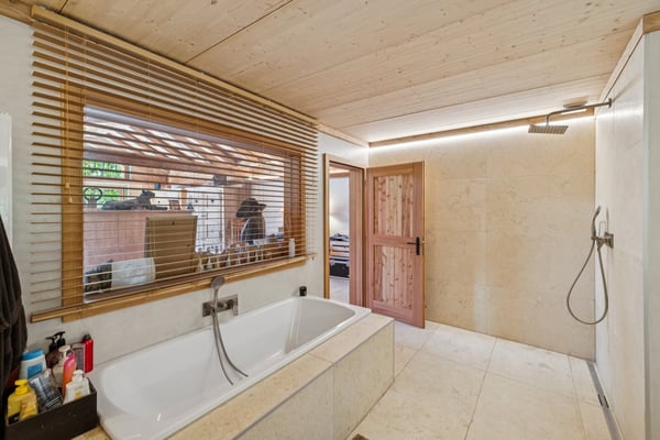 Chalet de 2 appartements au charme authentique 13