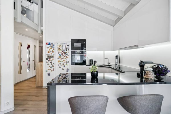 Charmant 4.4 pièces rénové avec mezzanine et jardin privatif 4
