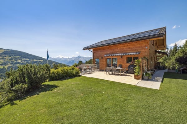 Chalet contemporain avec vue panoramique - Résidence Principale 2