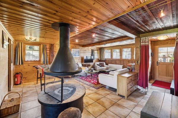 Chalet de deux appartements au charme authentique 1