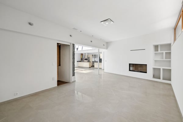 Villa exclusive avec piscine, volumes généreux et cadre idyllique 5