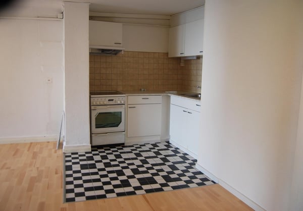 Immeuble de rendement de 7 lots 12