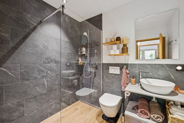 Appartement triplex d'exception au coeur du vieux bourg de Saillon 12