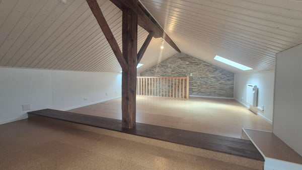 Maison villageoise de deux appartements. 4