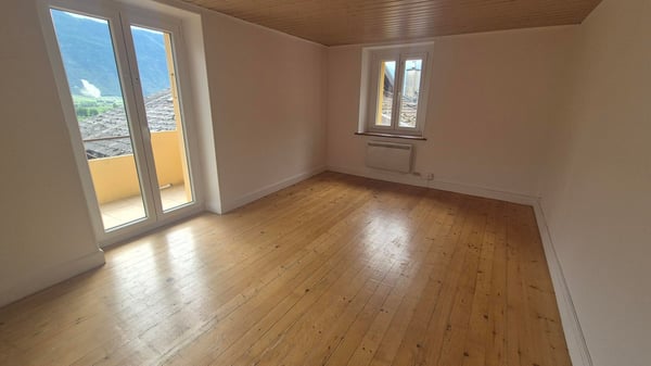 Maison villageoise de deux appartements. 6