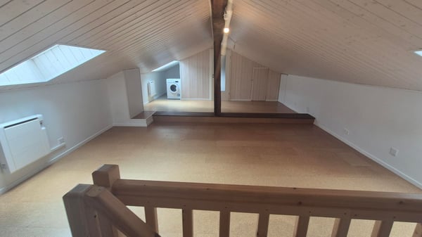 Maison villageoise de deux appartements. 5