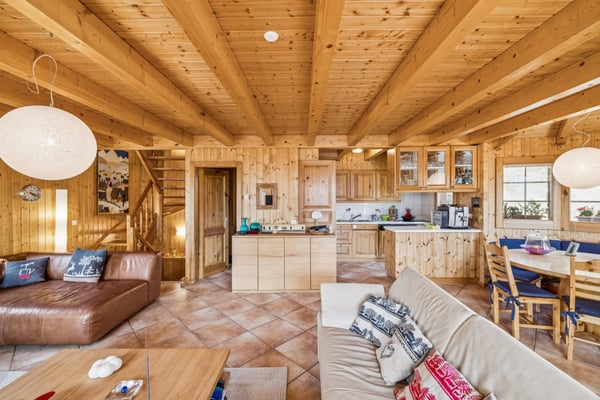 Chalet de charme avec espace bien-être et vue spectaculaire 6