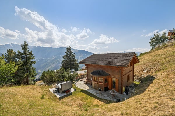 Chalet de charme avec espace bien-être et vue spectaculaire