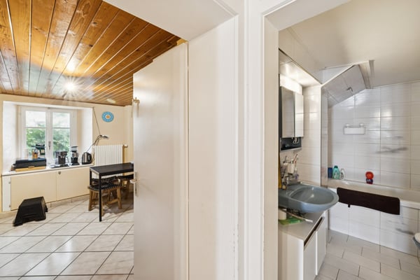 Immeuble locatif de 3 logements à proximité de Sion 8