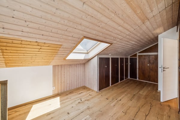 Maison de caractère dans un environnement naturel avec vue dégagée 12