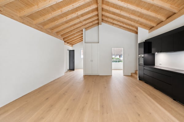 Appartement en attique de 5,5 pièces avec 2 balcons à Epinassey 3