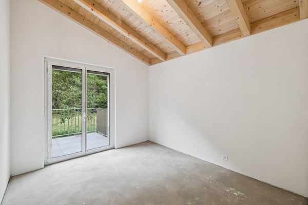 Appartement en attique de 5,5 pièces avec 2 balcons à Epinassey 6