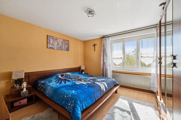Villa individuelle avec piscine et beaux extérieurs 6