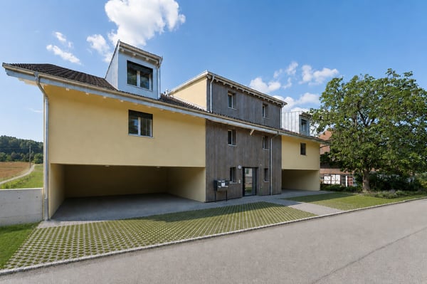 4.5-Zimmer-Duplexwohnung mit Terrasse und Garten 8