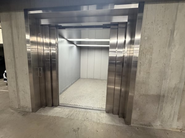 1226 THONEX - Bureaux de 305 m2 au 3ème étage d'un immeuble moderne 9
