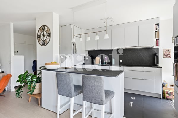 En exclusivité : 4.5 pièces entièrement rénové dans le quartier des Fontaines 4