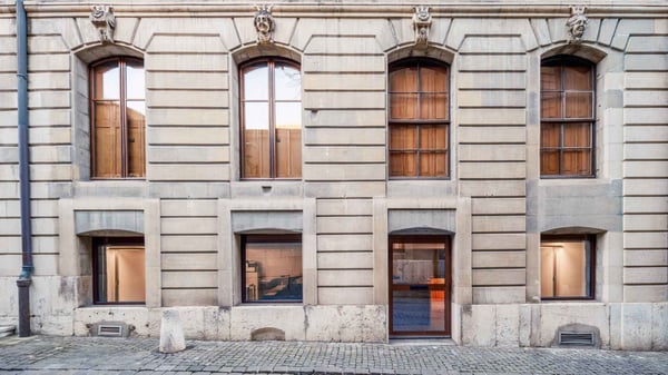 Souplex en excellent état situé dans un immeuble du XVIIIe siècle 10