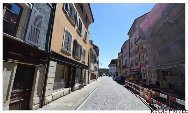 CHARMANT IMMEUBLE DE CARACTERE POUR INVESTISSEUR 1