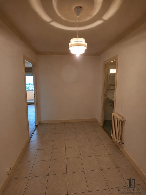 Appartement de 3 pièces avec balcon 6
