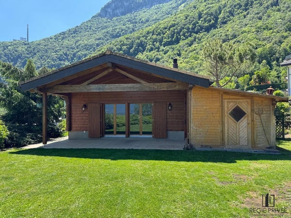 Maison individuelle avec grand jardin et garage 10